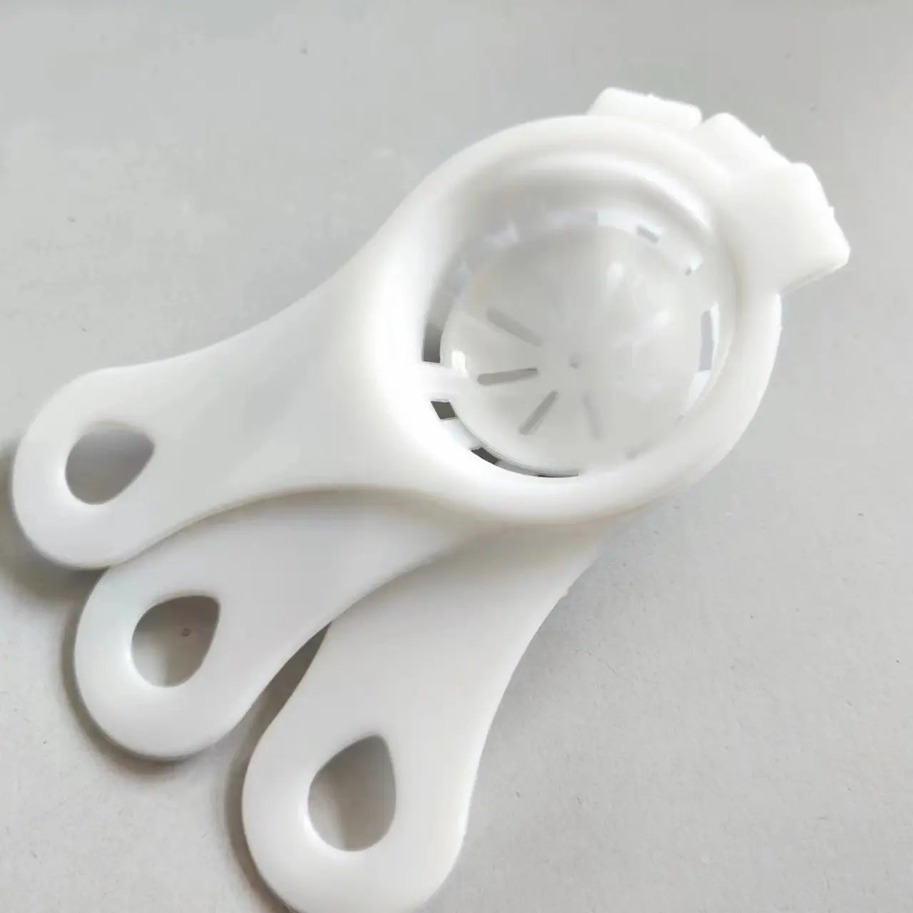 5pcs Egg Separator Egg Yolk White Separator Food Grade Egg Divider Egg White Yolk Filter Kitchen Tools
